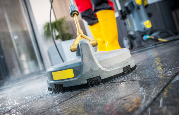 Best Commercial Pressure Washing  in Abilene, KS